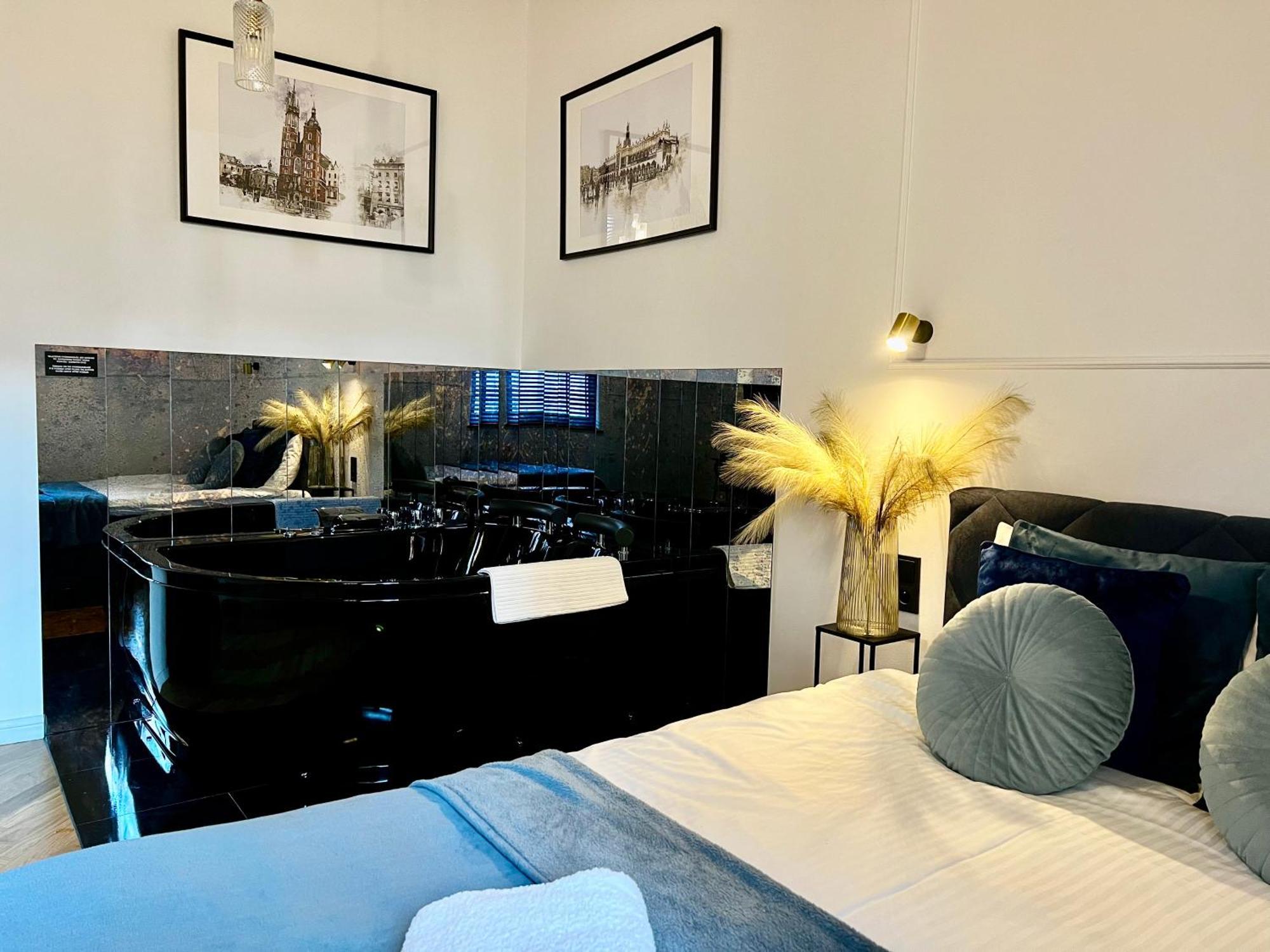 Krakow Old Town Apartment Jacuzzi - Wymeldowanie Do 13 Exterior foto