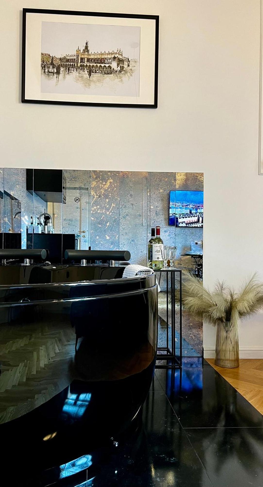 Krakow Old Town Apartment Jacuzzi - Wymeldowanie Do 13 Exterior foto